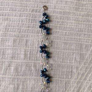 🌸 (3 for $10) Iridescent gem bead bracelet